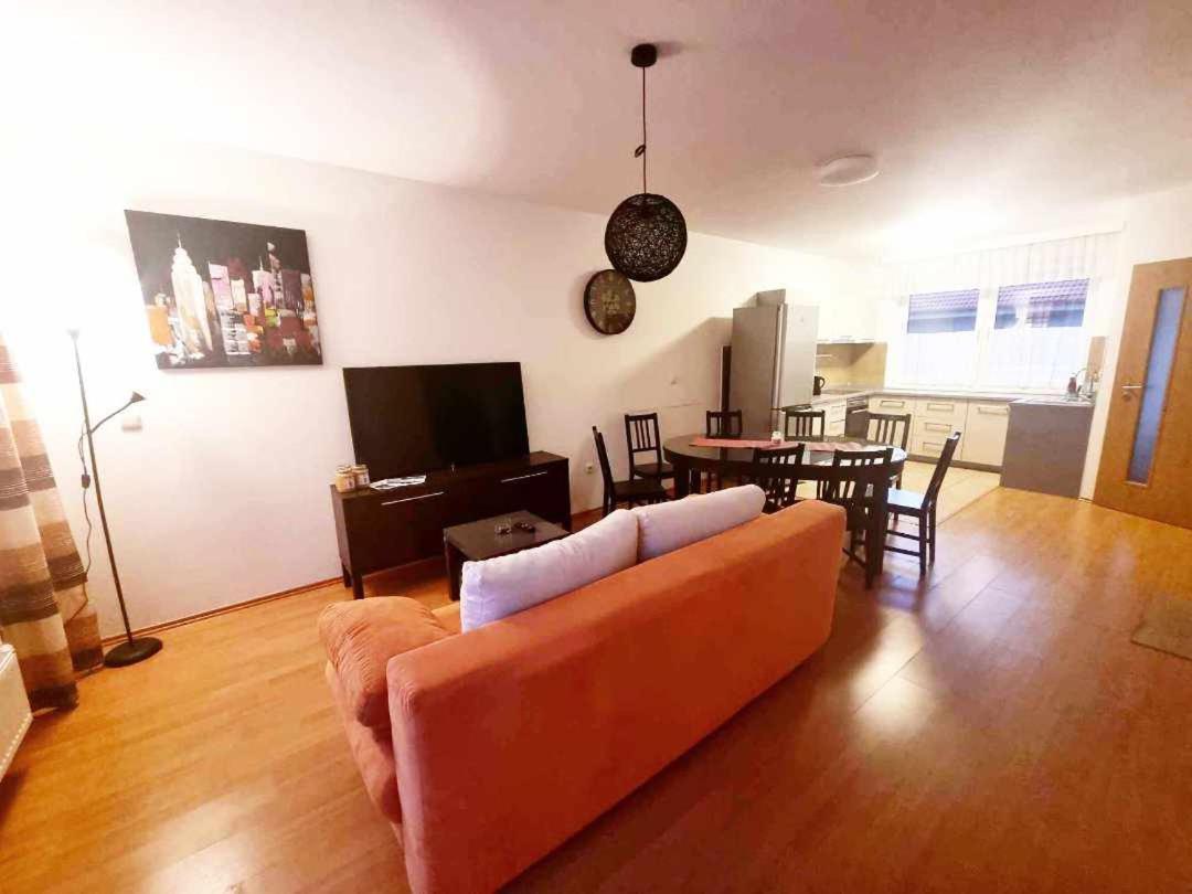 Holiday home U Dusku Frymburk